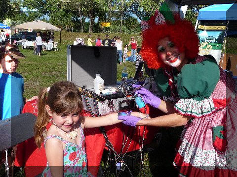 Airbrush experience by Strawberry Productions and Events